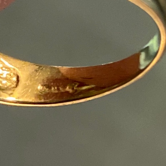 14K Two Toned Diamond Claddagh Ring Size 7
